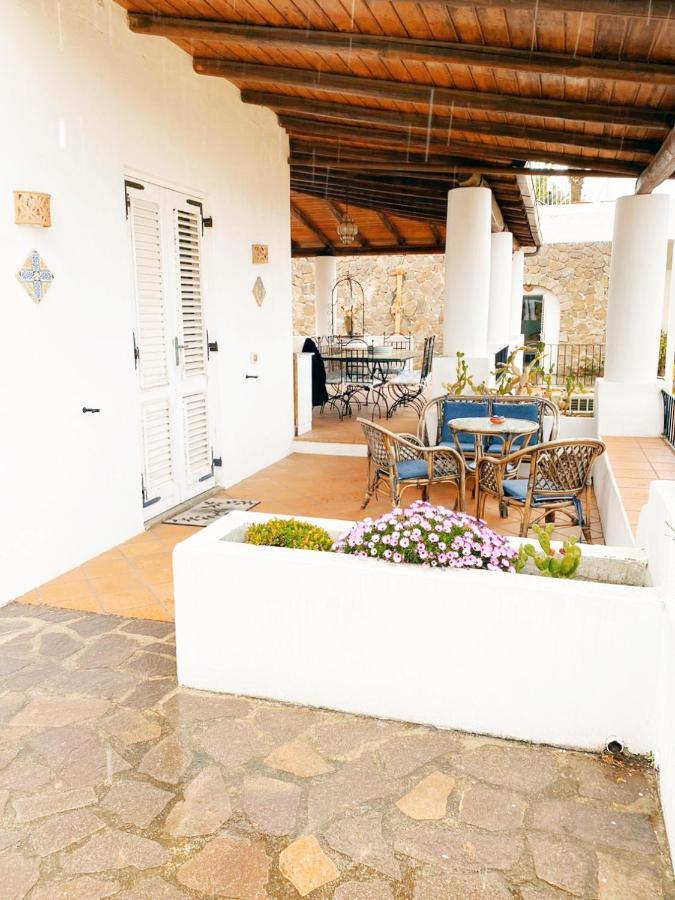 Villa Belvedere ลีปารี ภายนอก รูปภาพ